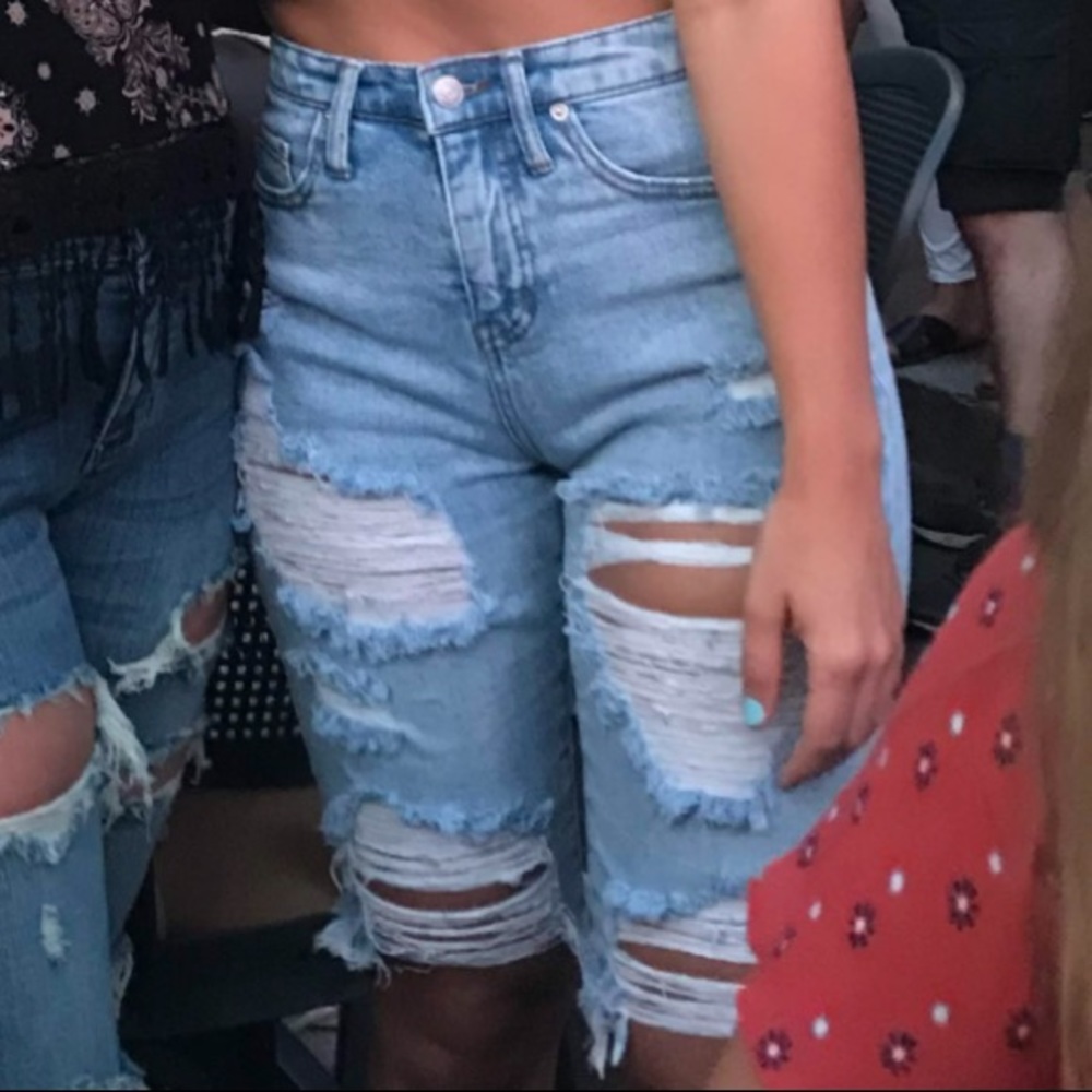High Waisted Denim Shorts - Picture 6 of 6